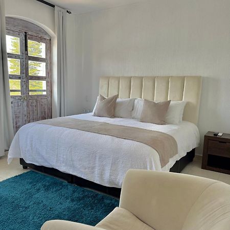 Suite Los Angeles Tecozautla Εξωτερικό φωτογραφία