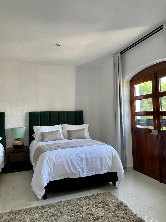 Suite Los Angeles Tecozautla Εξωτερικό φωτογραφία
