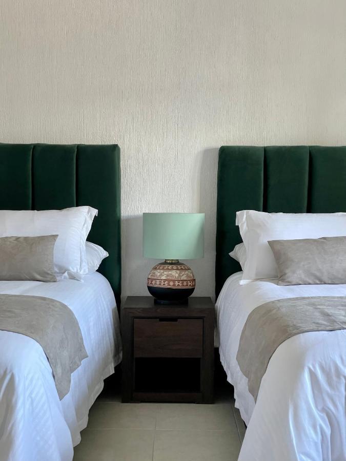 Suite Los Angeles Tecozautla Εξωτερικό φωτογραφία