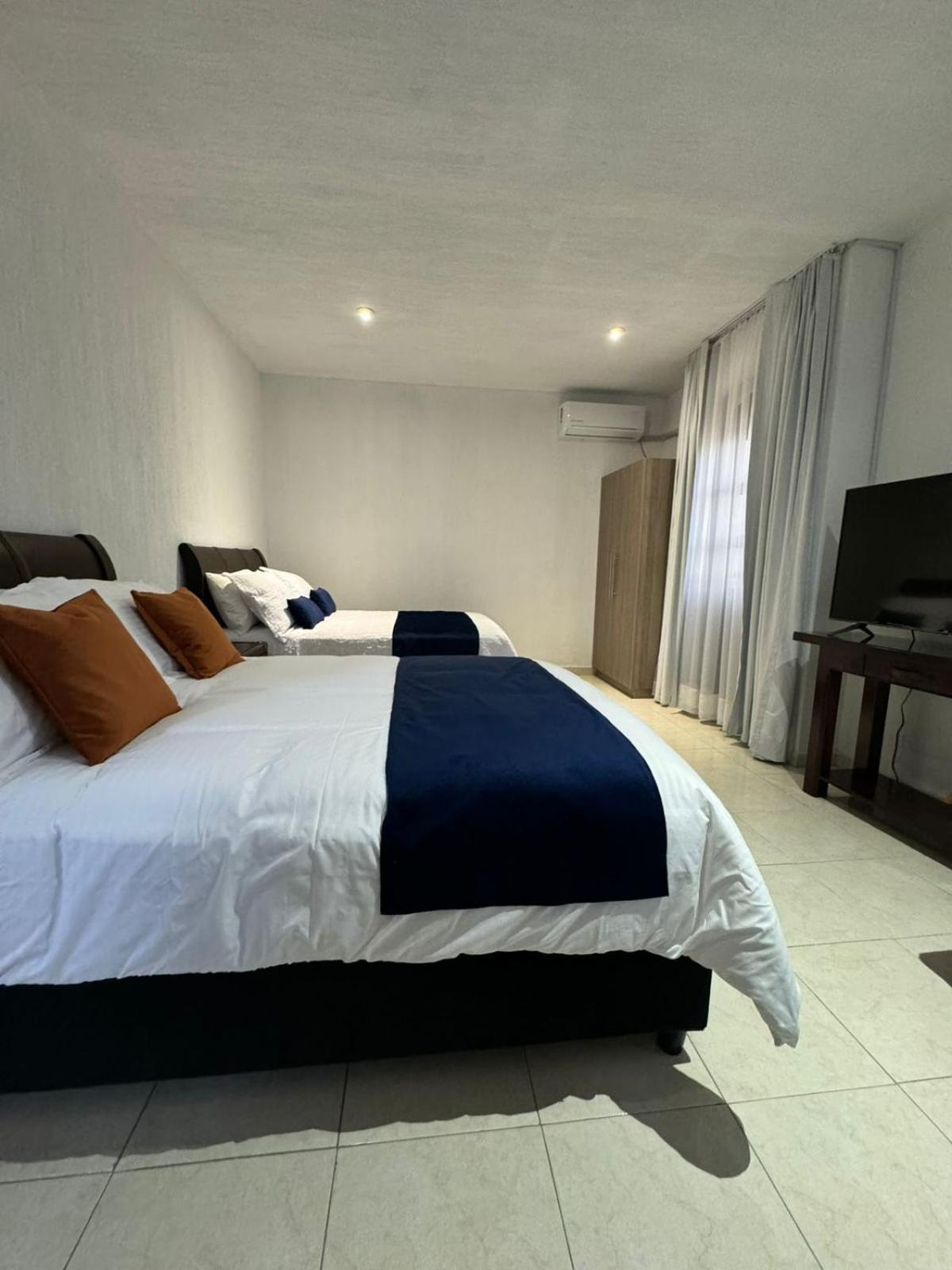 Suite Los Angeles Tecozautla Εξωτερικό φωτογραφία