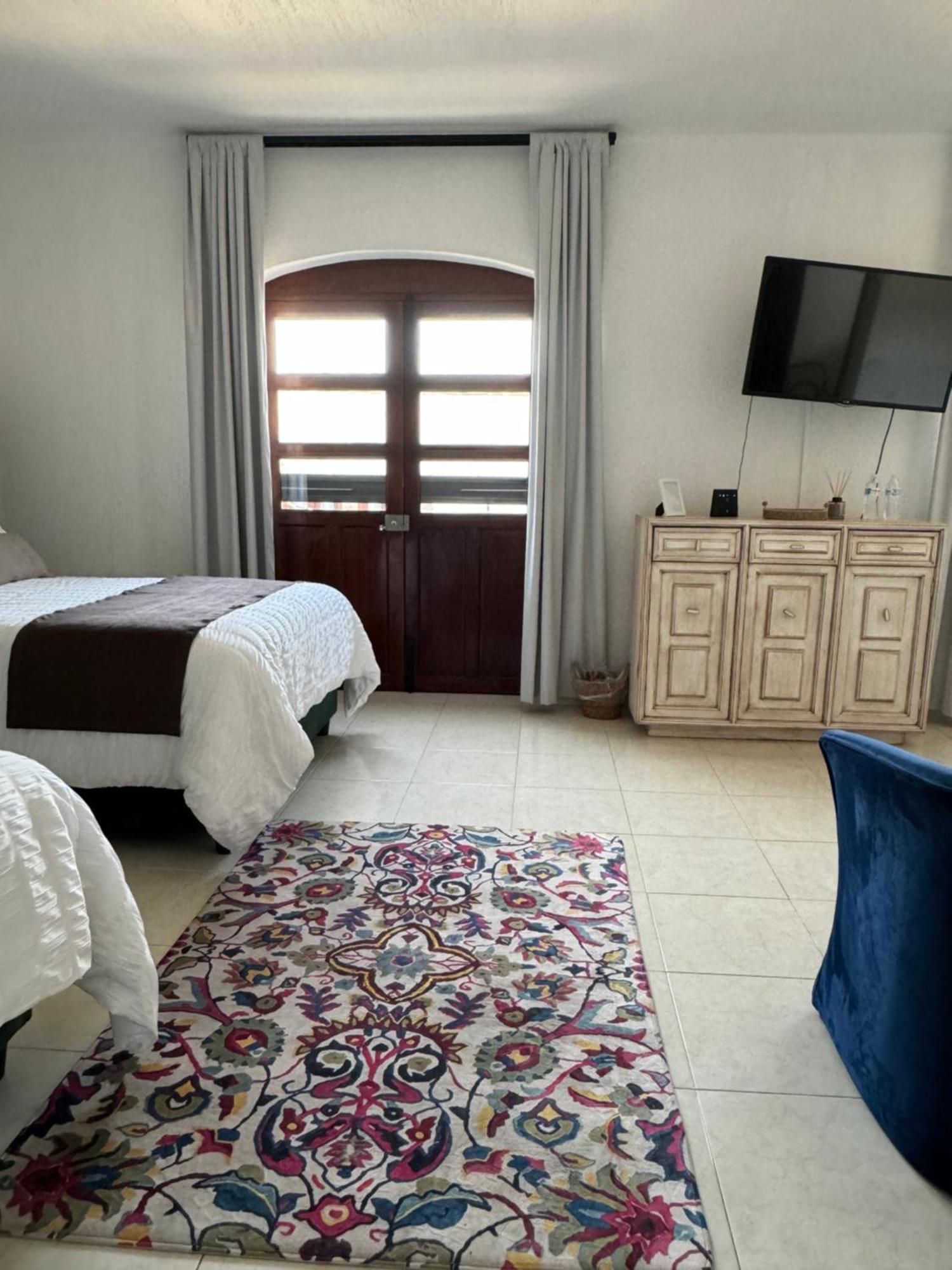 Suite Los Angeles Tecozautla Εξωτερικό φωτογραφία